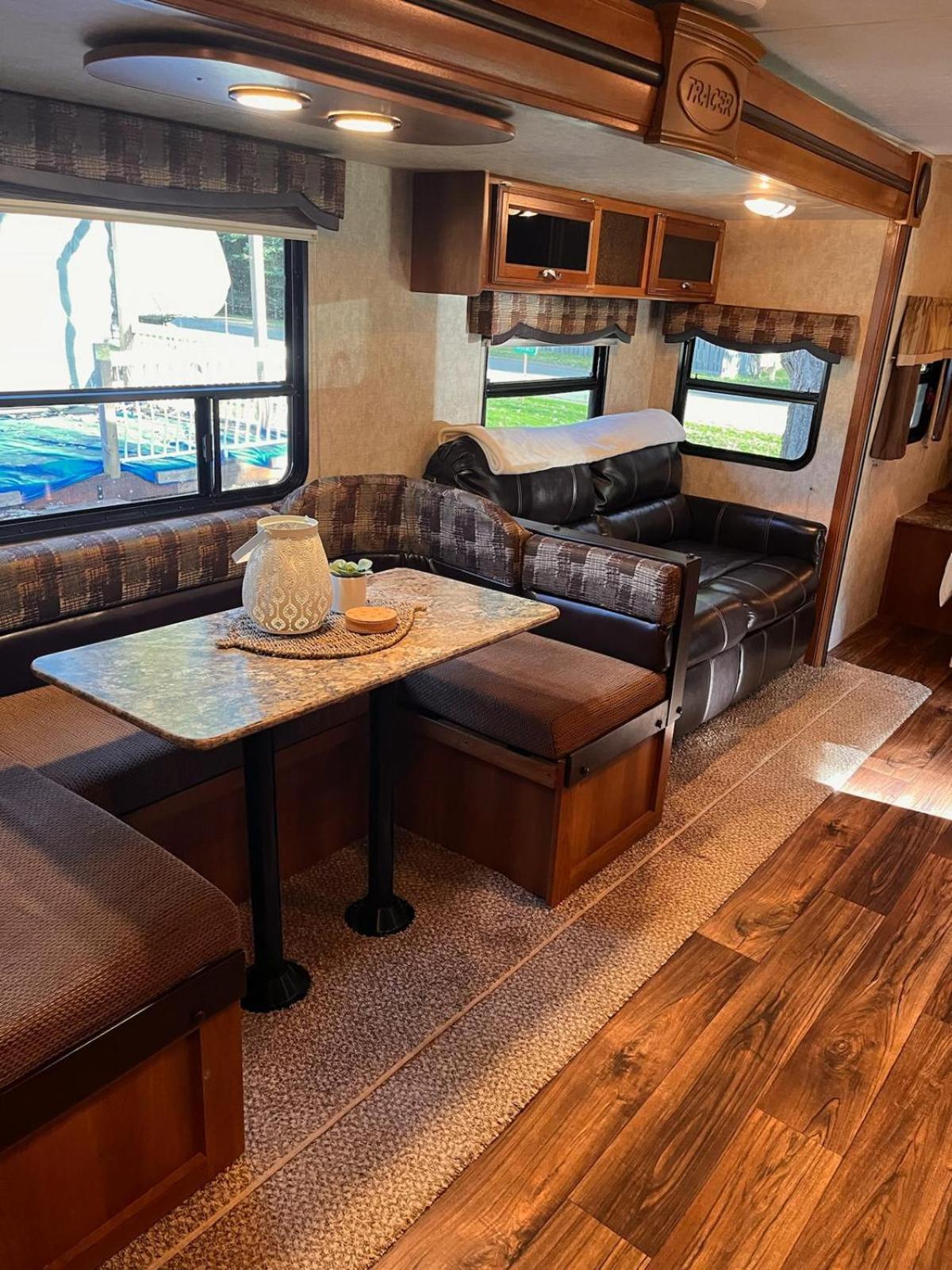 Skands Campground Christina Lake Экстерьер фото
